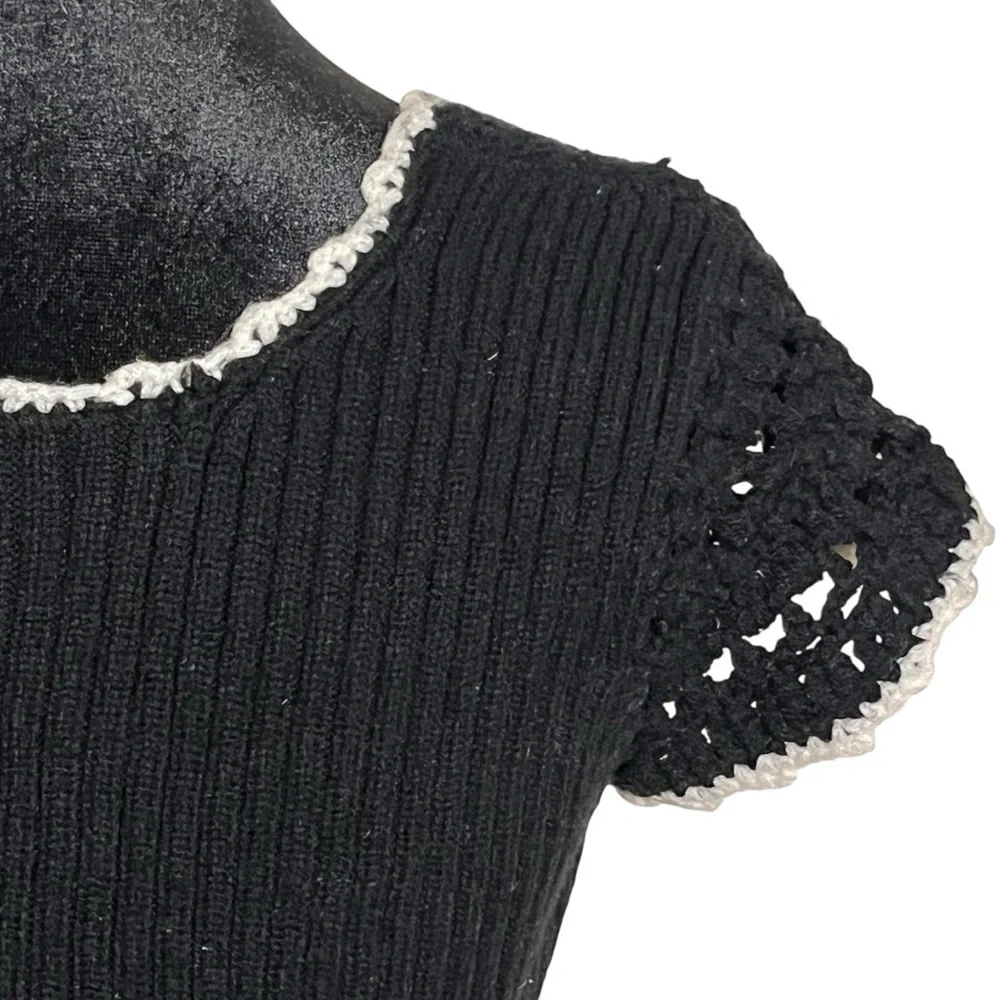 Vintage 70s-Style Crochet Flower Top Cropped – ARDEE – Size S - Picture 6 of 8